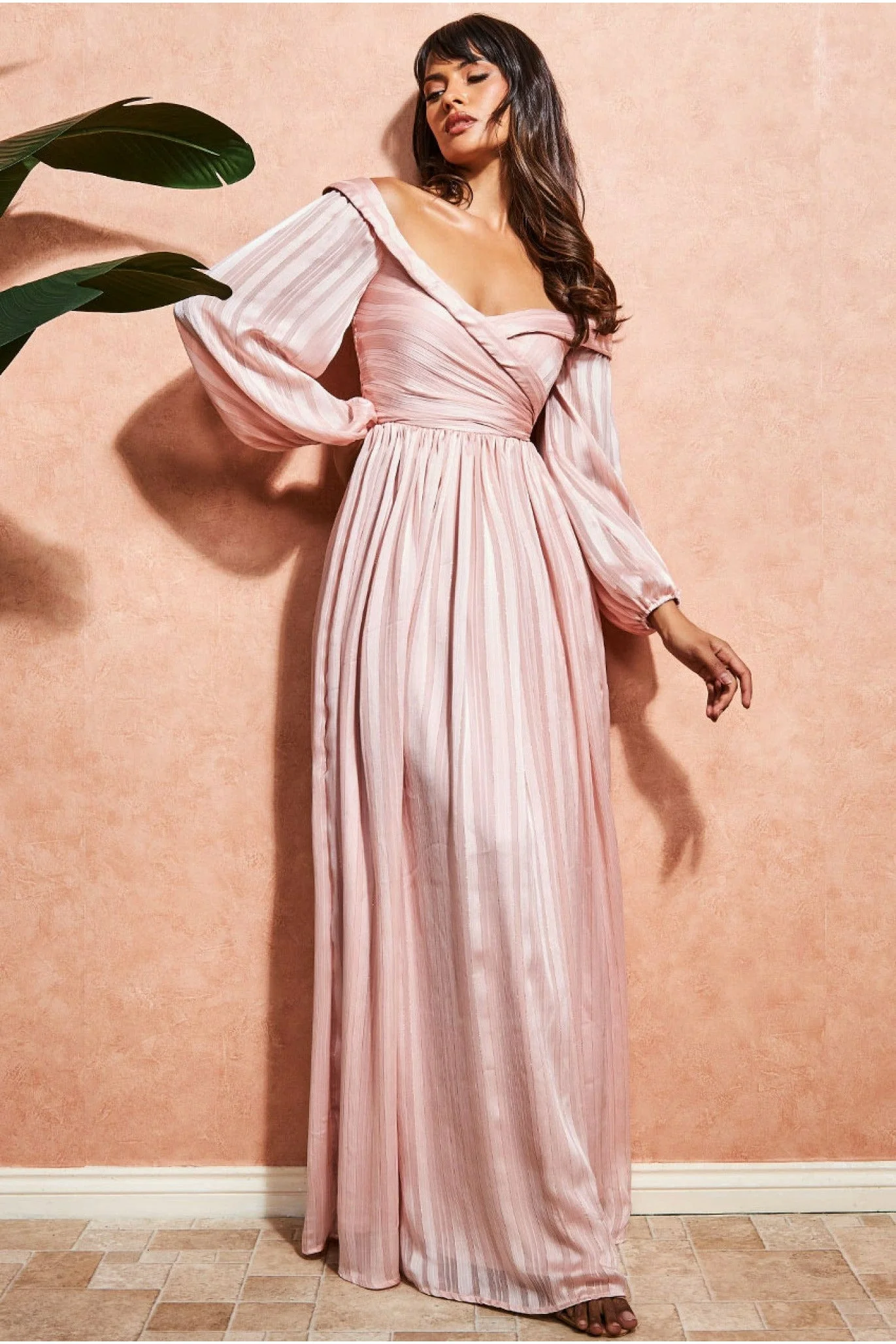 Abito Maxi Avvolgente Blu da Cerimonia – Elegante e Leggero per l’Estate
