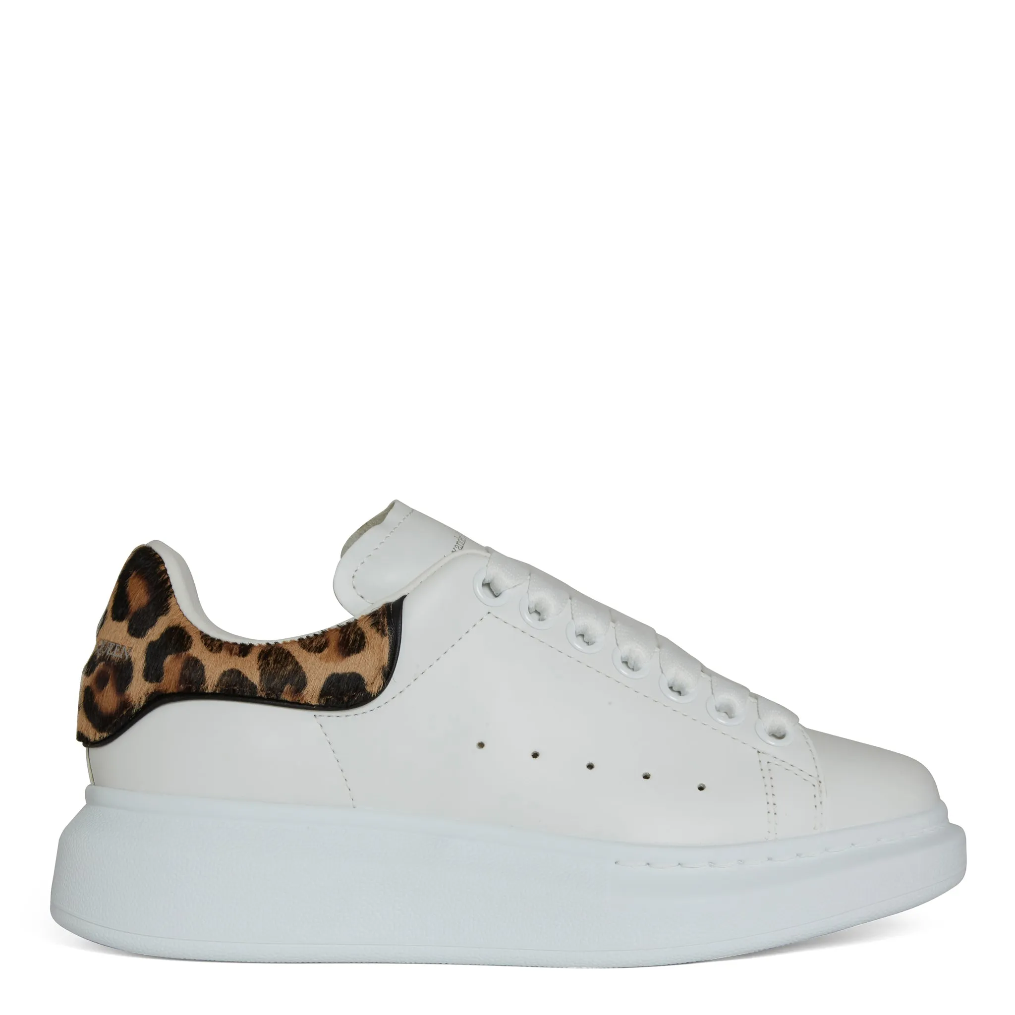 ALEXANDER MCQUEEN  Sneakers oversize in pelle bianca