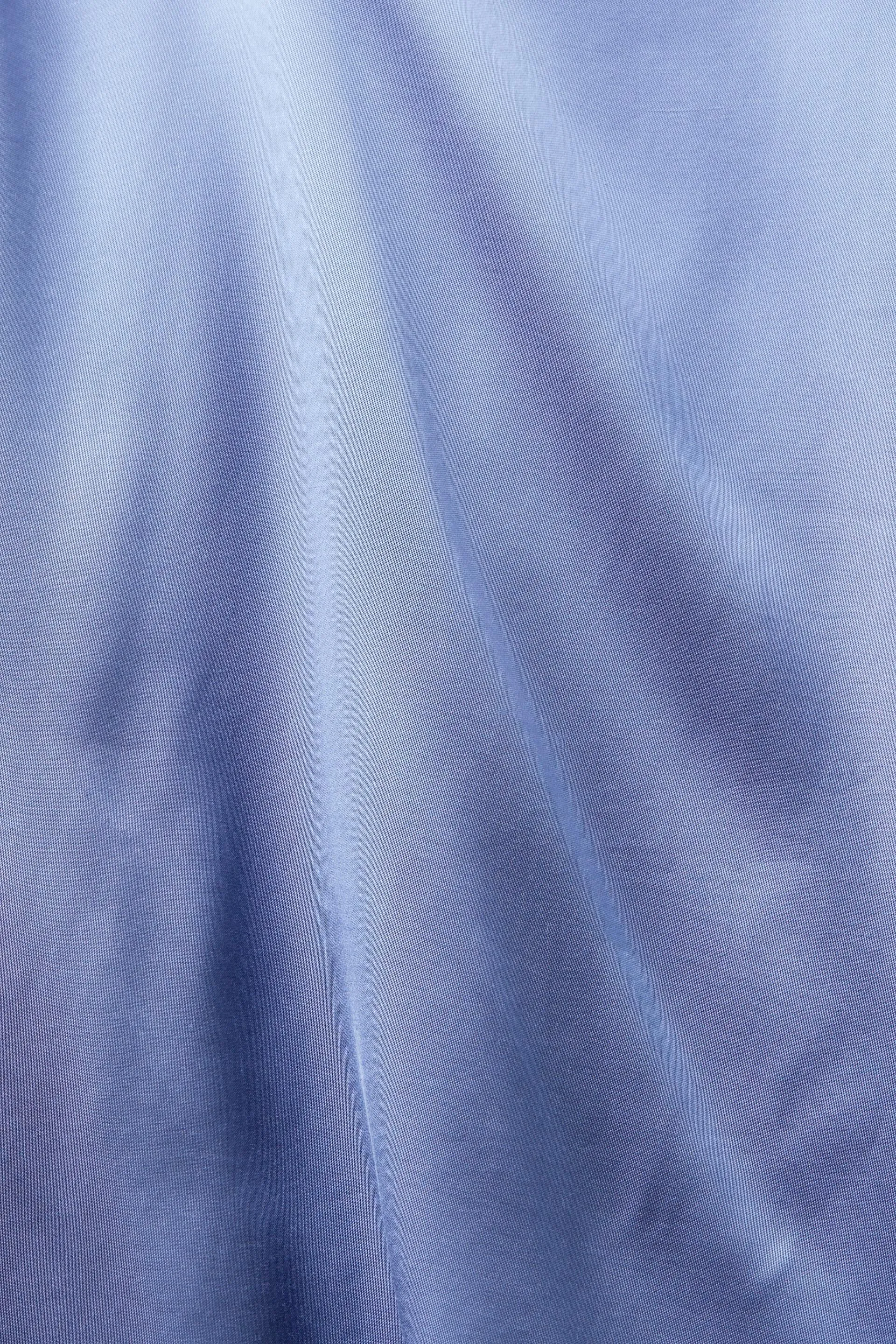 Blusa in raso arricciata con scollo a V