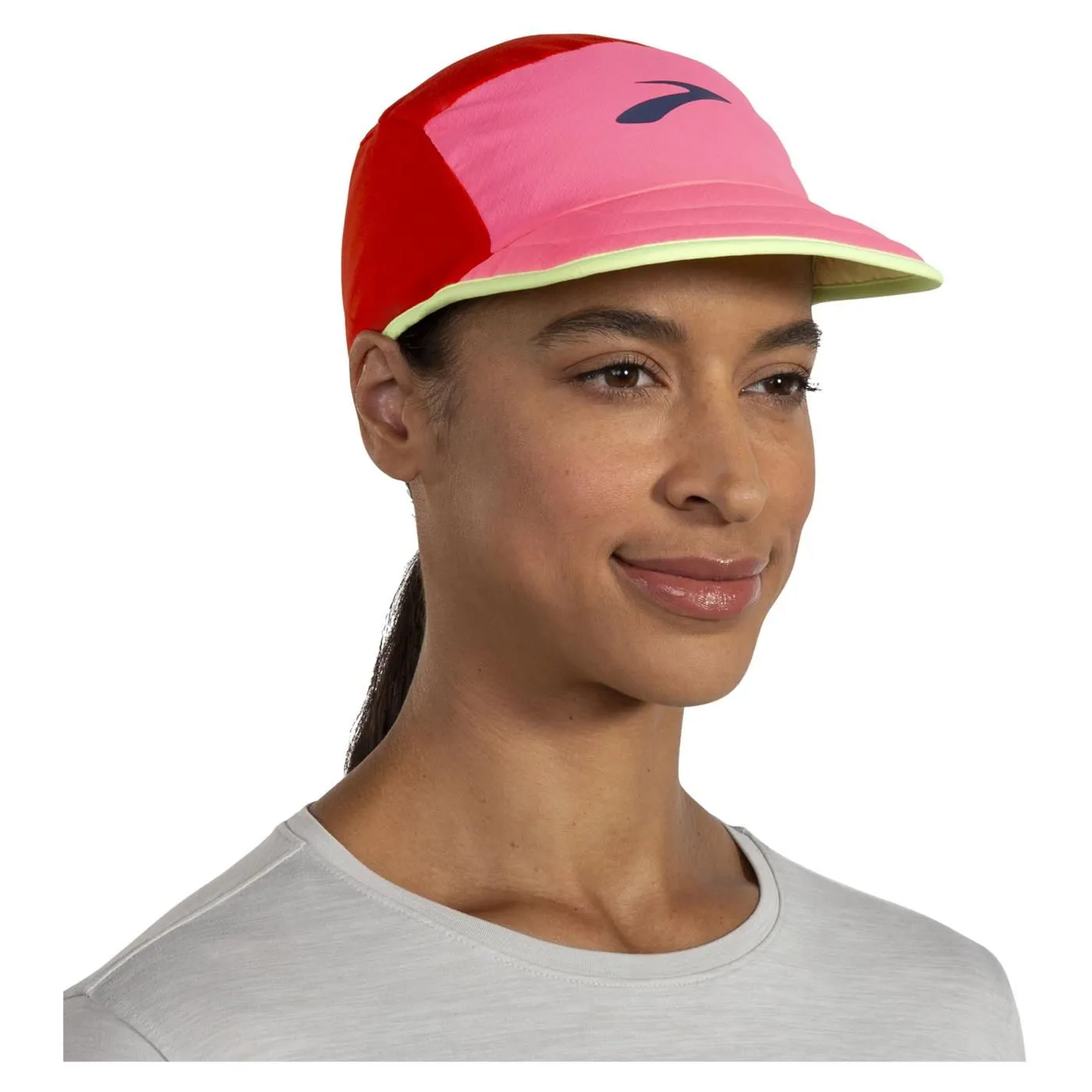     BROOKS LIGHTWEIGHT PACKABLE HAT 280458 697