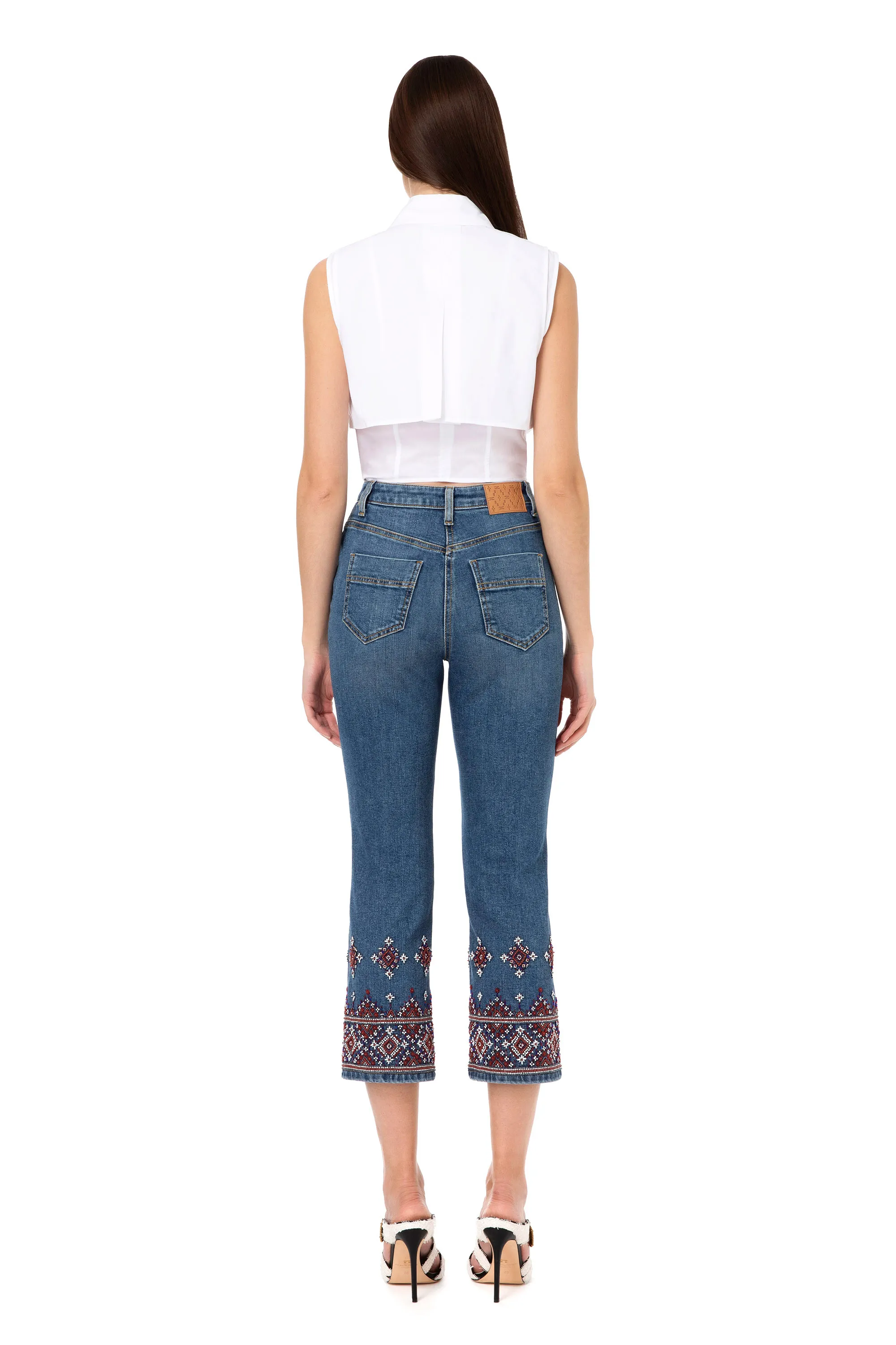 Camicia cropped con motivo di pizzo