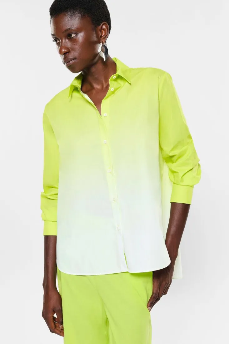 Camicia effetto dégradé in puro cotone con orlo asimmetrico