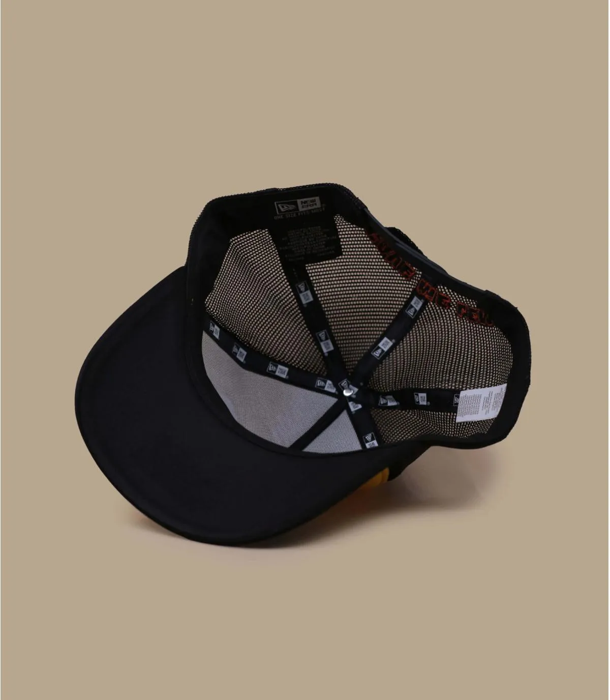 Cappellino trucker giallo limoneCappellini Patch Trucker Lemon Stand     