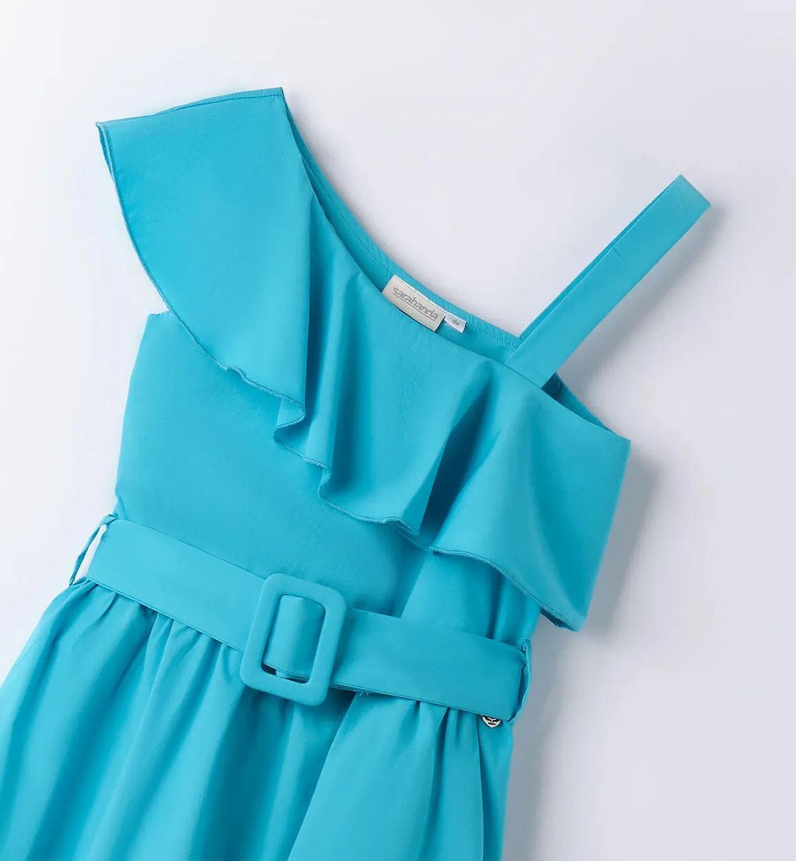 Elegante abito per ragazza