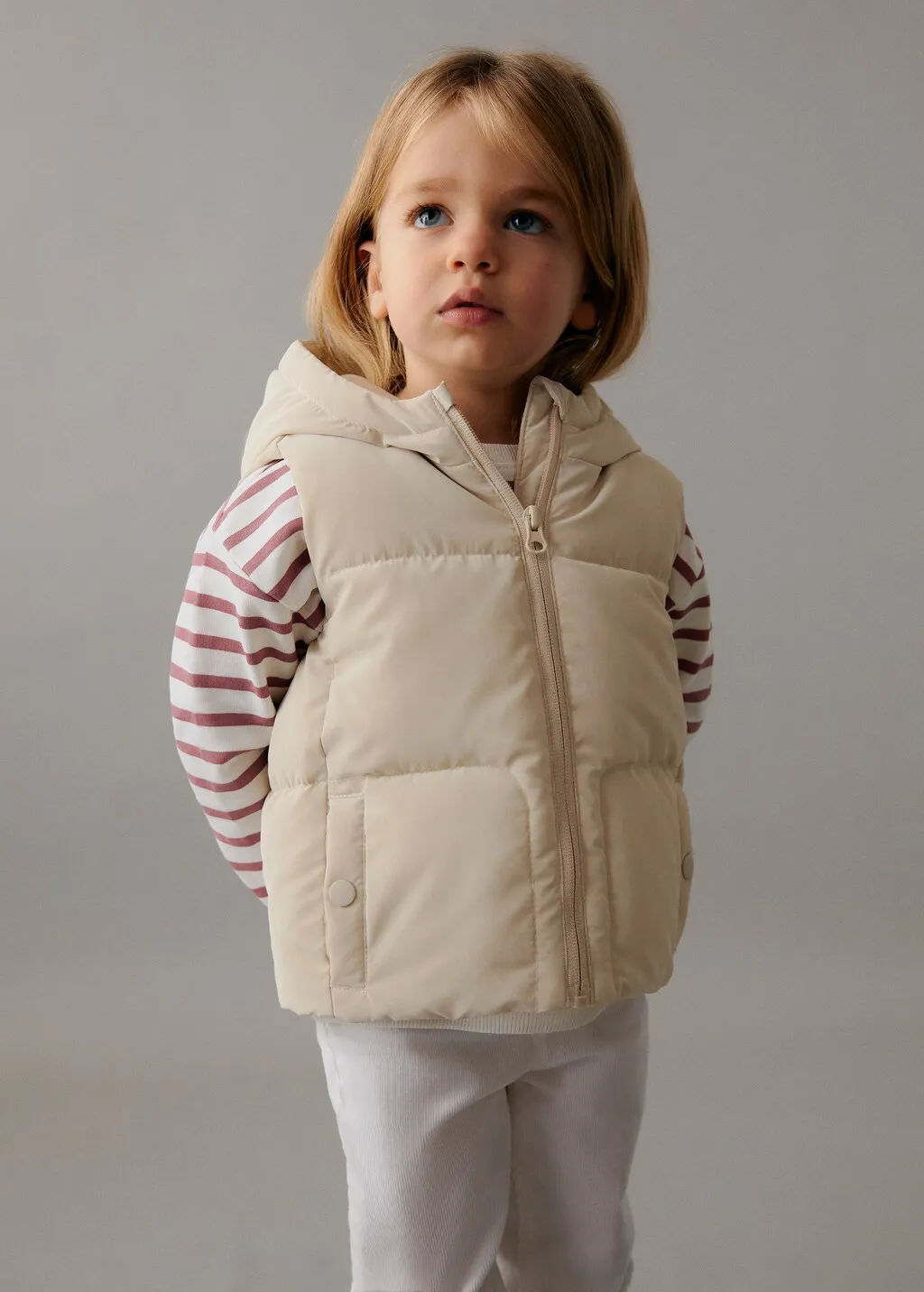 Gilet imbottito cappuccio