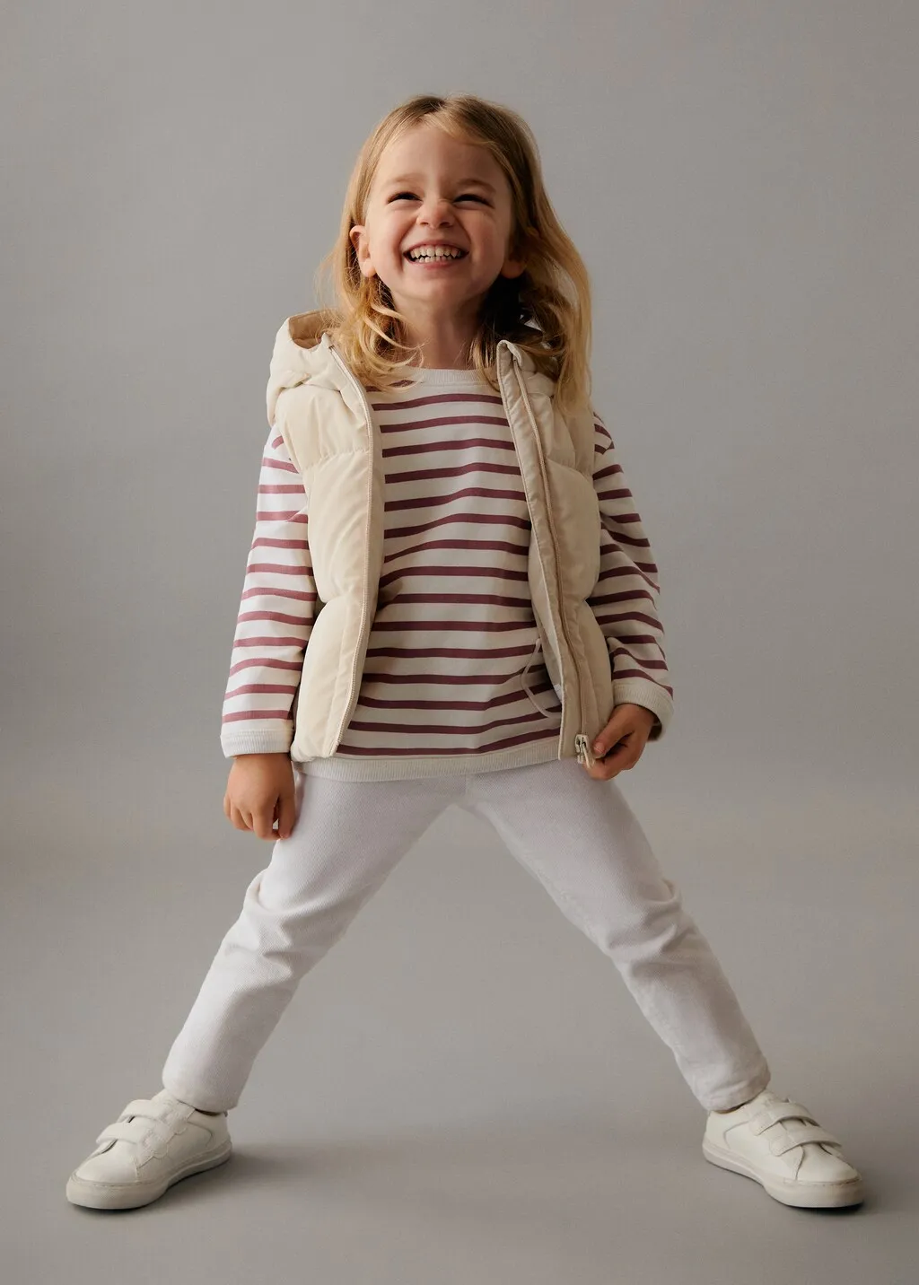 Gilet imbottito cappuccio
