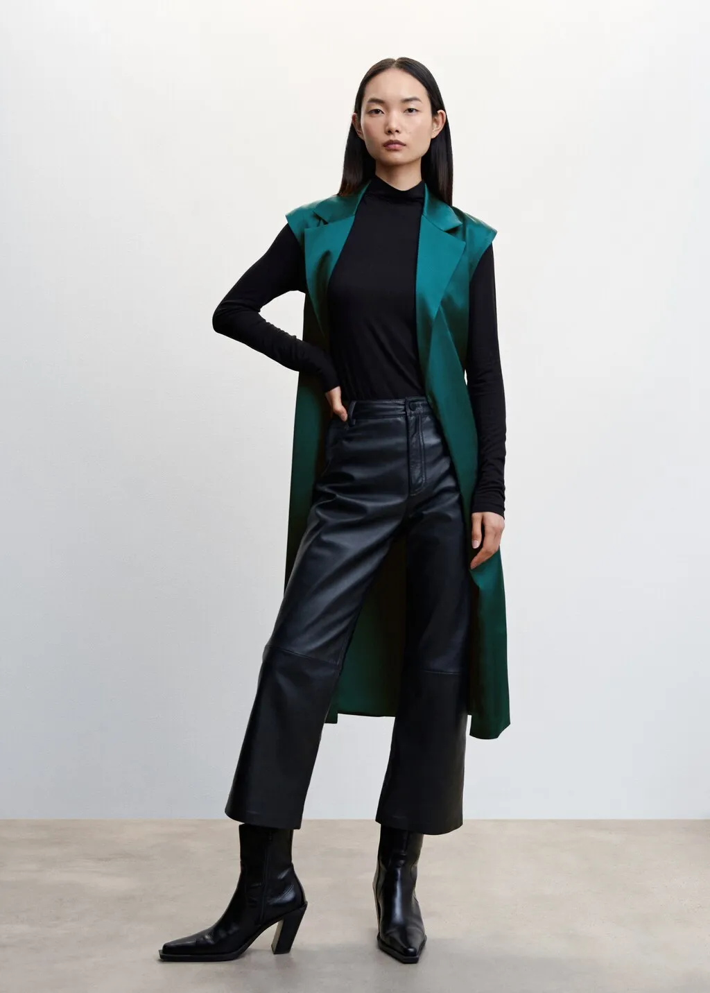 Gilet satinato cintura