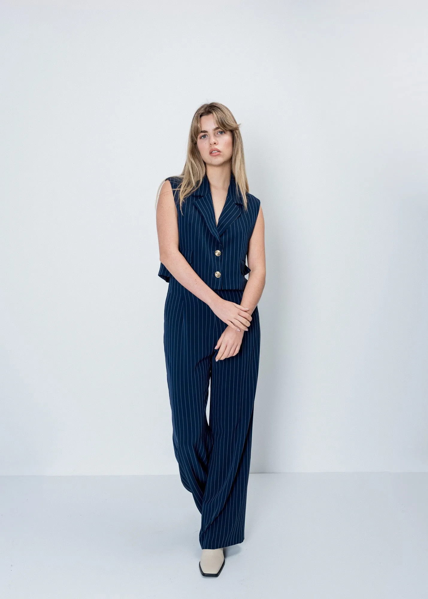 Gilet tagliato gessato
