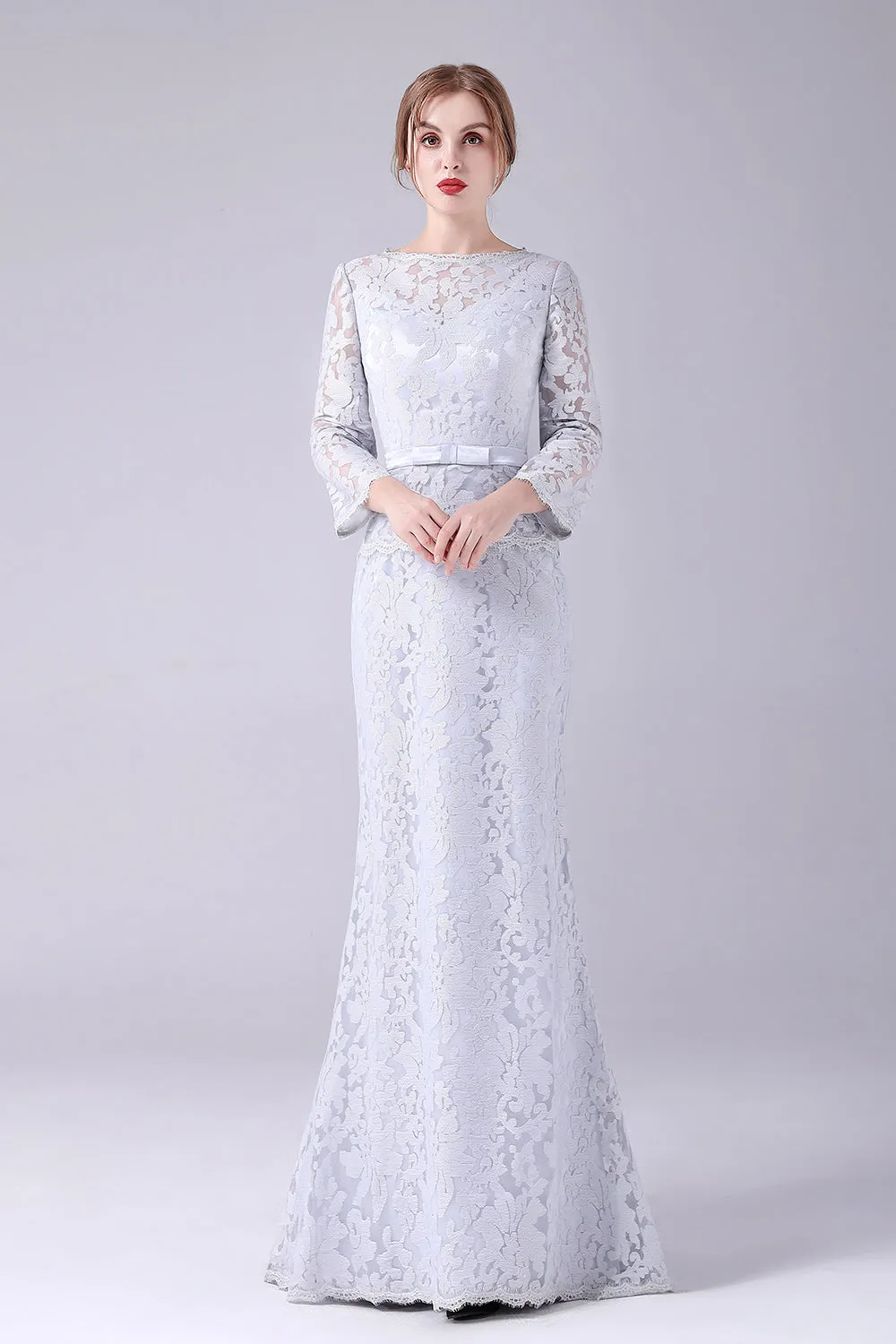 Guaina in pizzo d'argento maniche lunghe lunghezza al piano madre del vestito da sposa