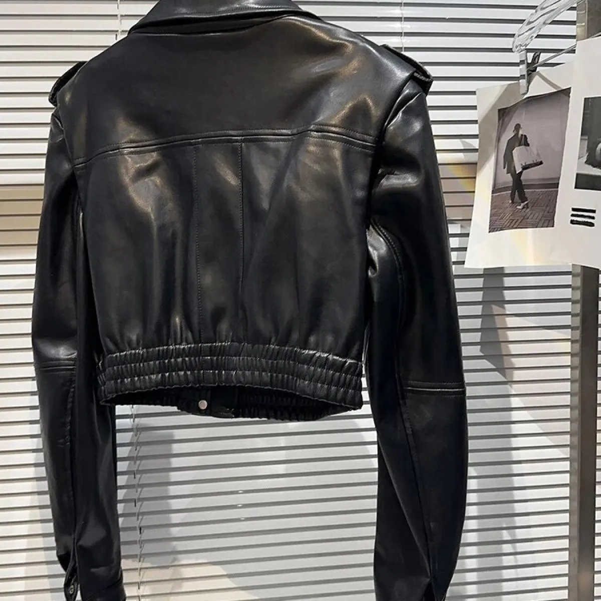 High Street Newest Fashion 2023 F/w Designer Jacket Giacca da donna in pelle Pu con cerniera e collo alto con spalline