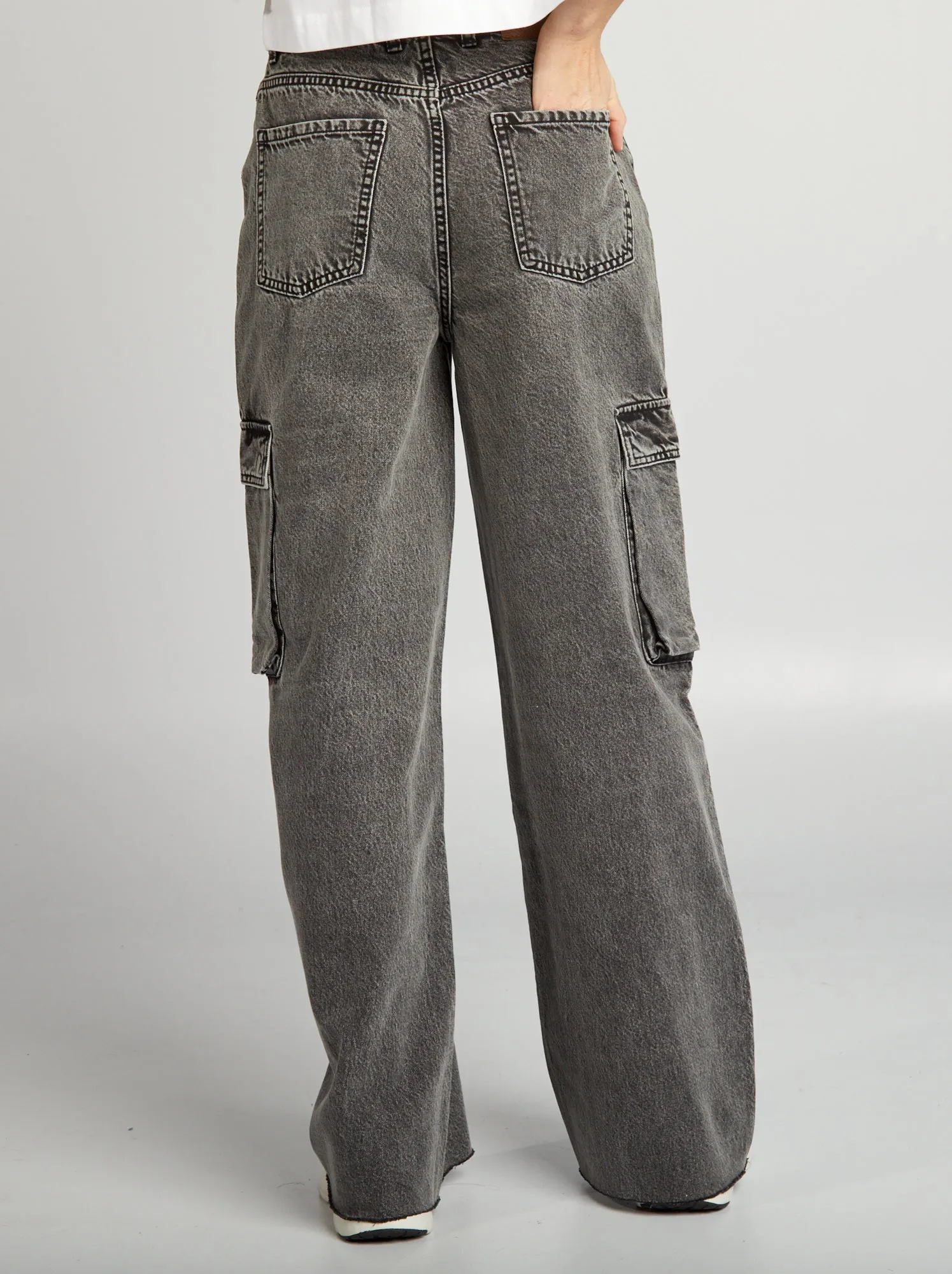 Jeans multitasche wide leg - GRIGIO