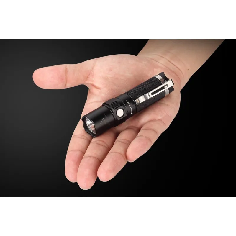 Lampe torche 800 lumens LED PD25R