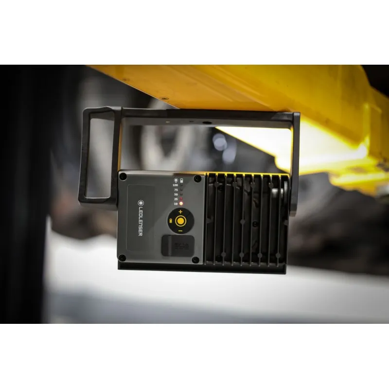 LEDLENSER  iF4R FARETTO DA CANTIERE RICARICABILE