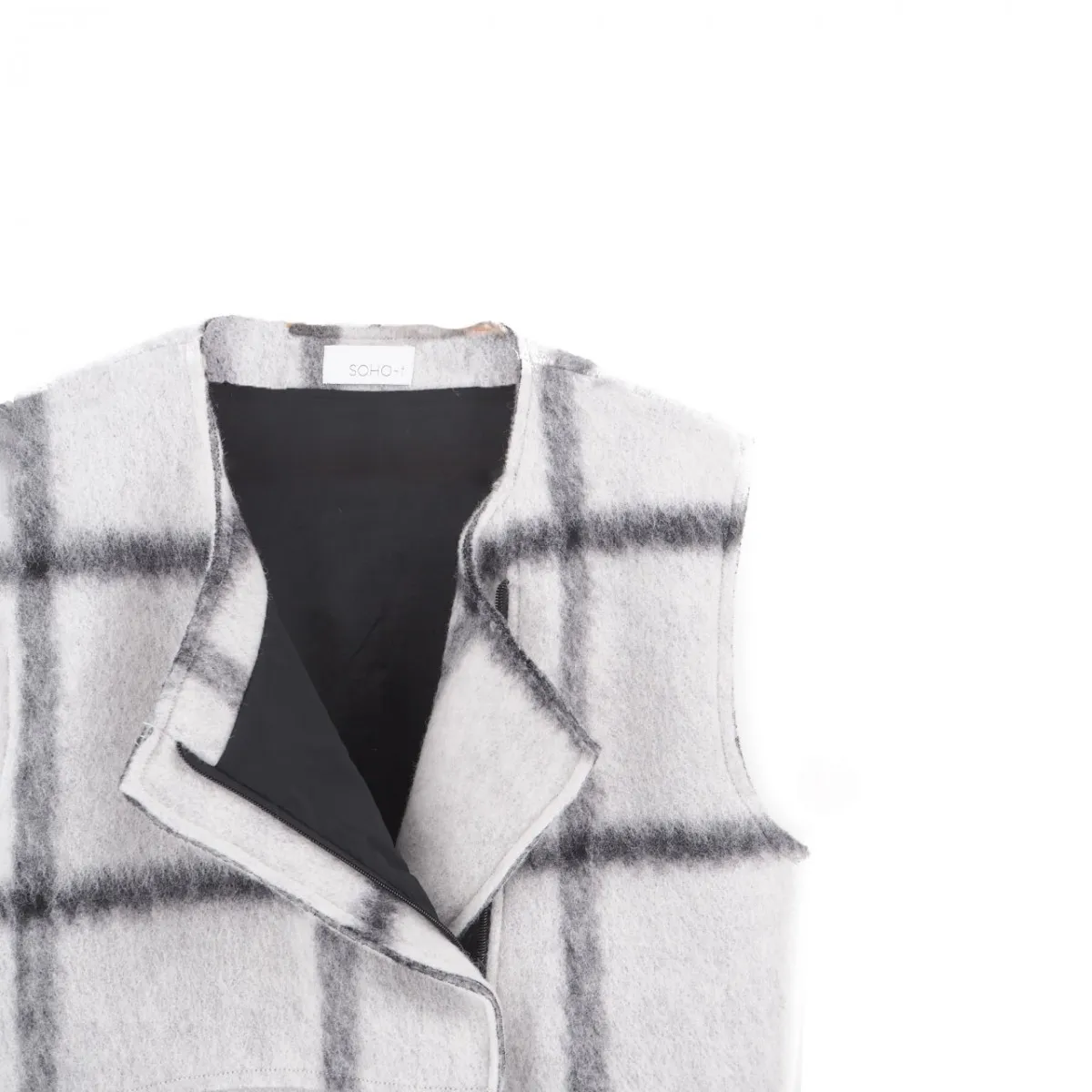 Leslie Gilet, Bianco