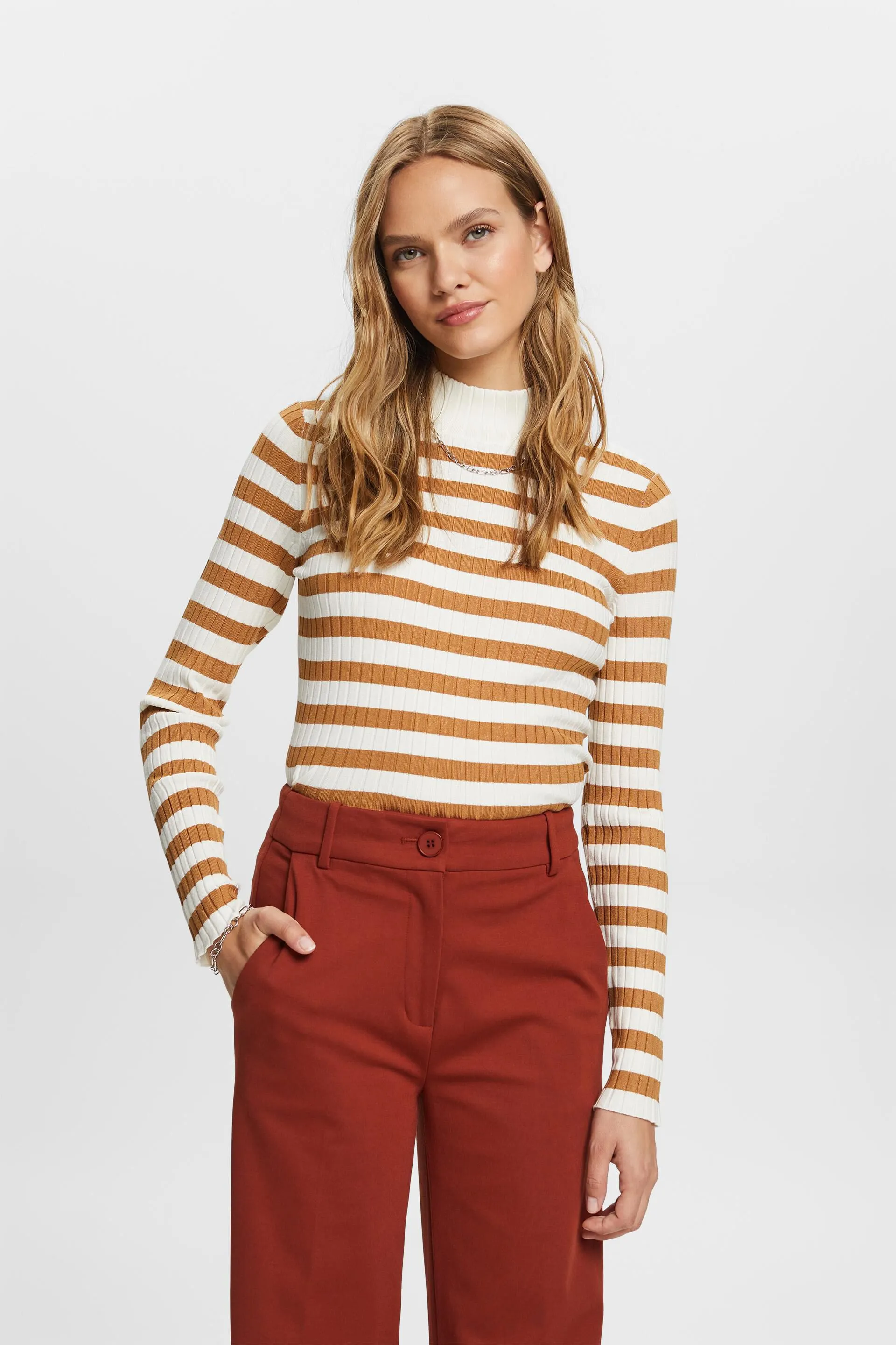 Maglia a coste a righe