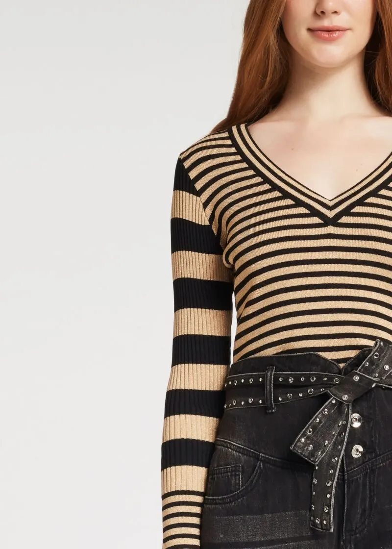 Maglia con maniche a coste