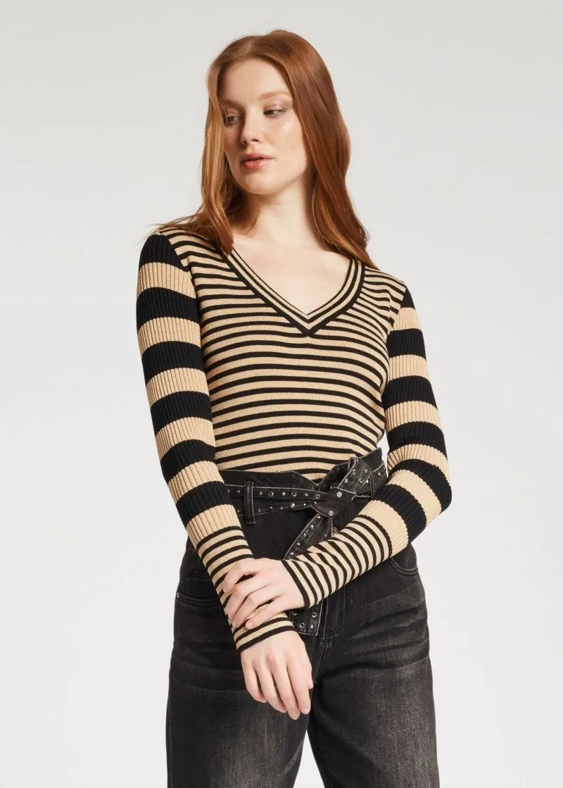 Maglia con maniche a coste