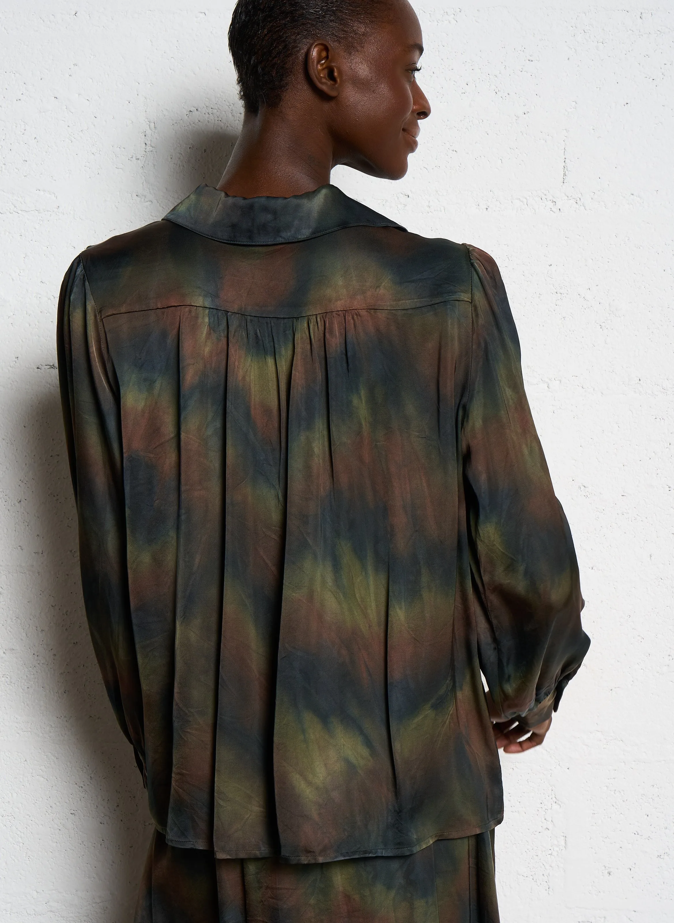  MAISON HOTEL   AKSEL - Camicia ampia scollo a V | Multicolore