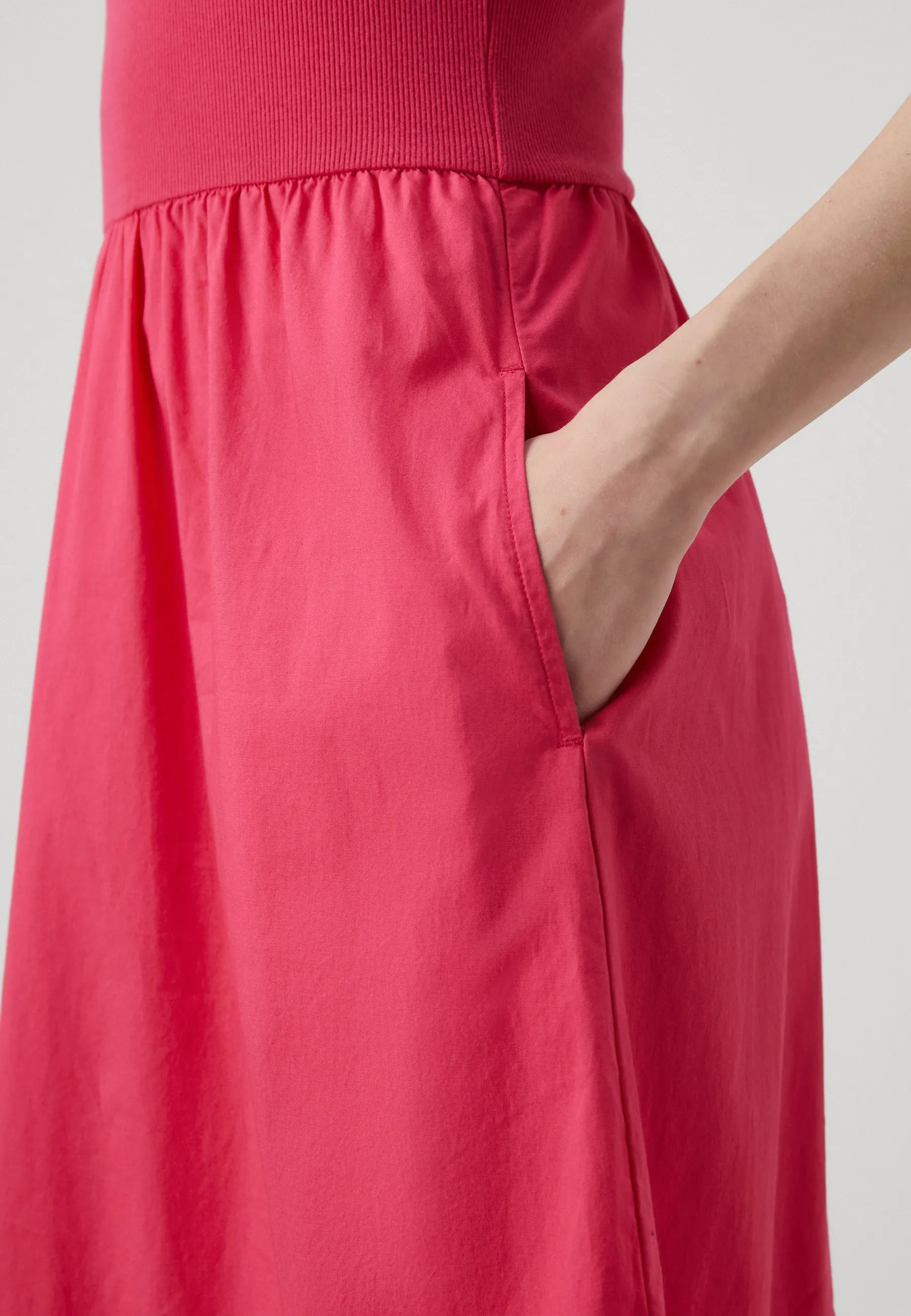 MIDI DRESS - Vestito estivo