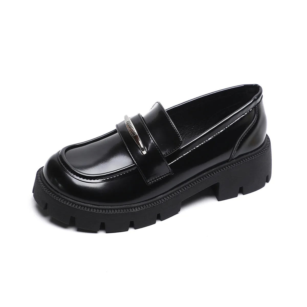 Mocassini da donna in pelle lucida casual minimalista