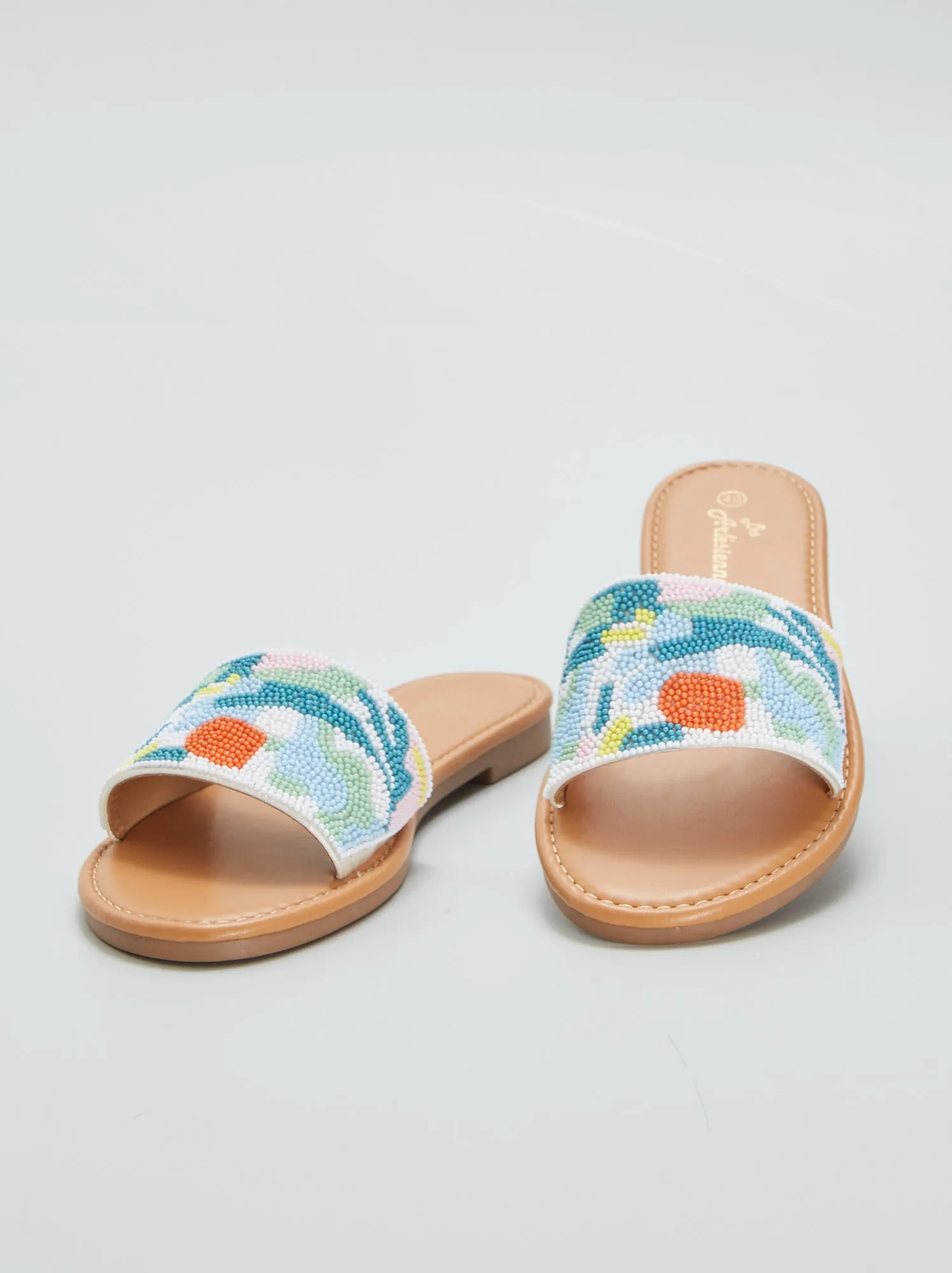 Mules basse con cinturino con perle - BIANCO