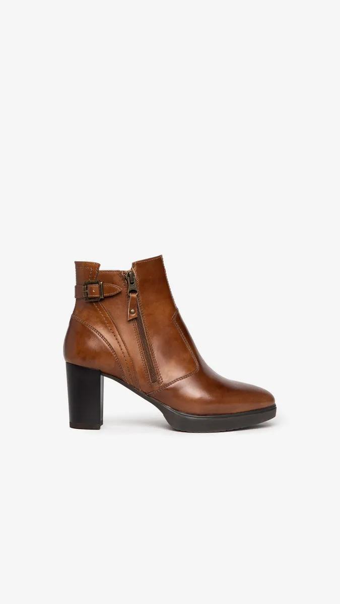 Nero Giardini I205025D Tronchetti donna in pelle cuoio