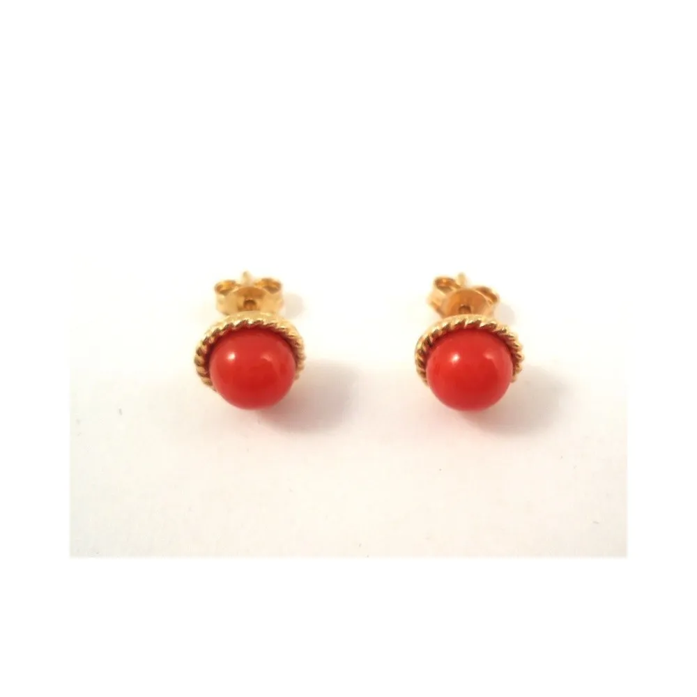 ORECCHINI IN ORO GIALLO 18KT CON CORALLO