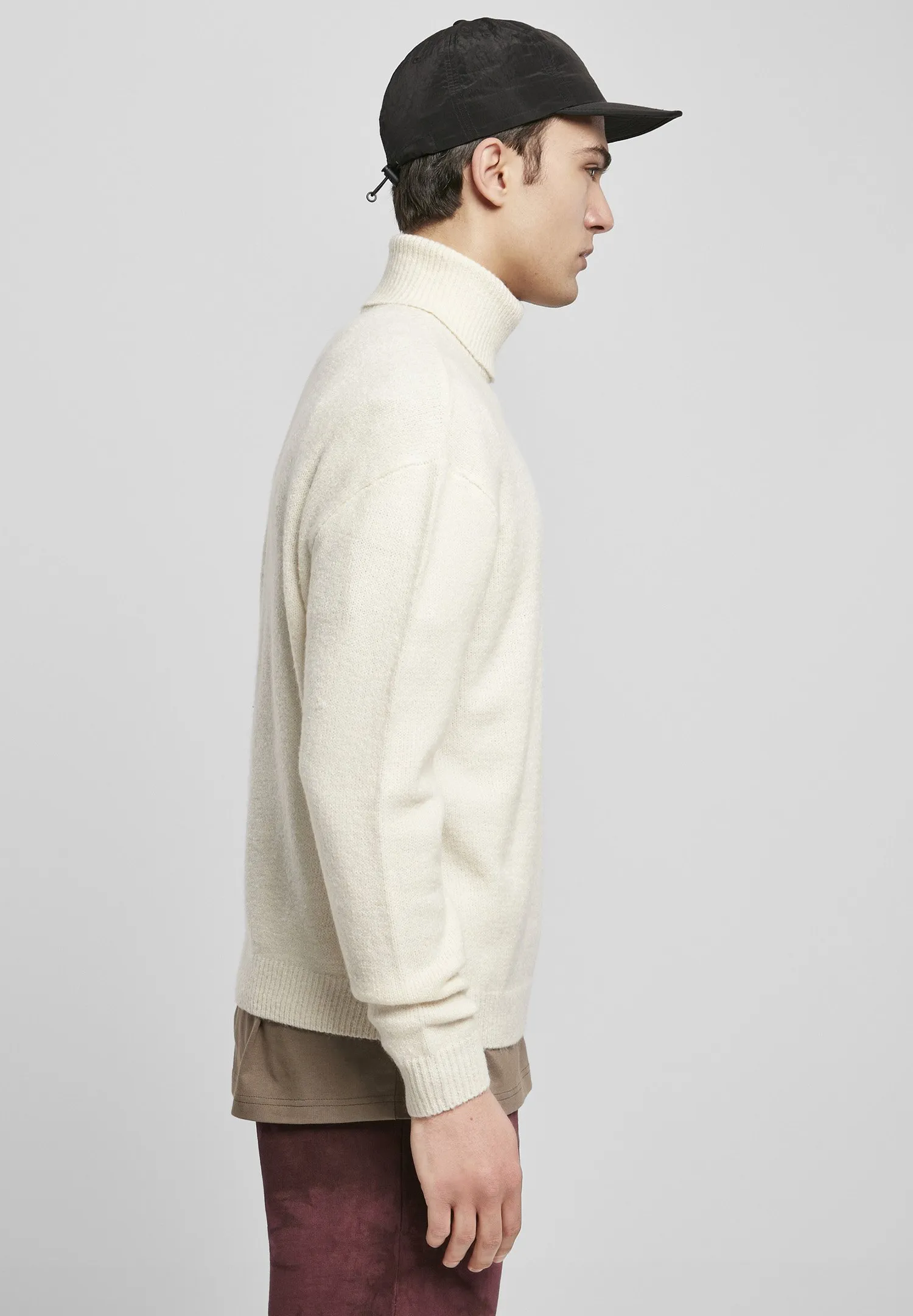 OVERSIZED ROLL NECK SWEATER - Maglione