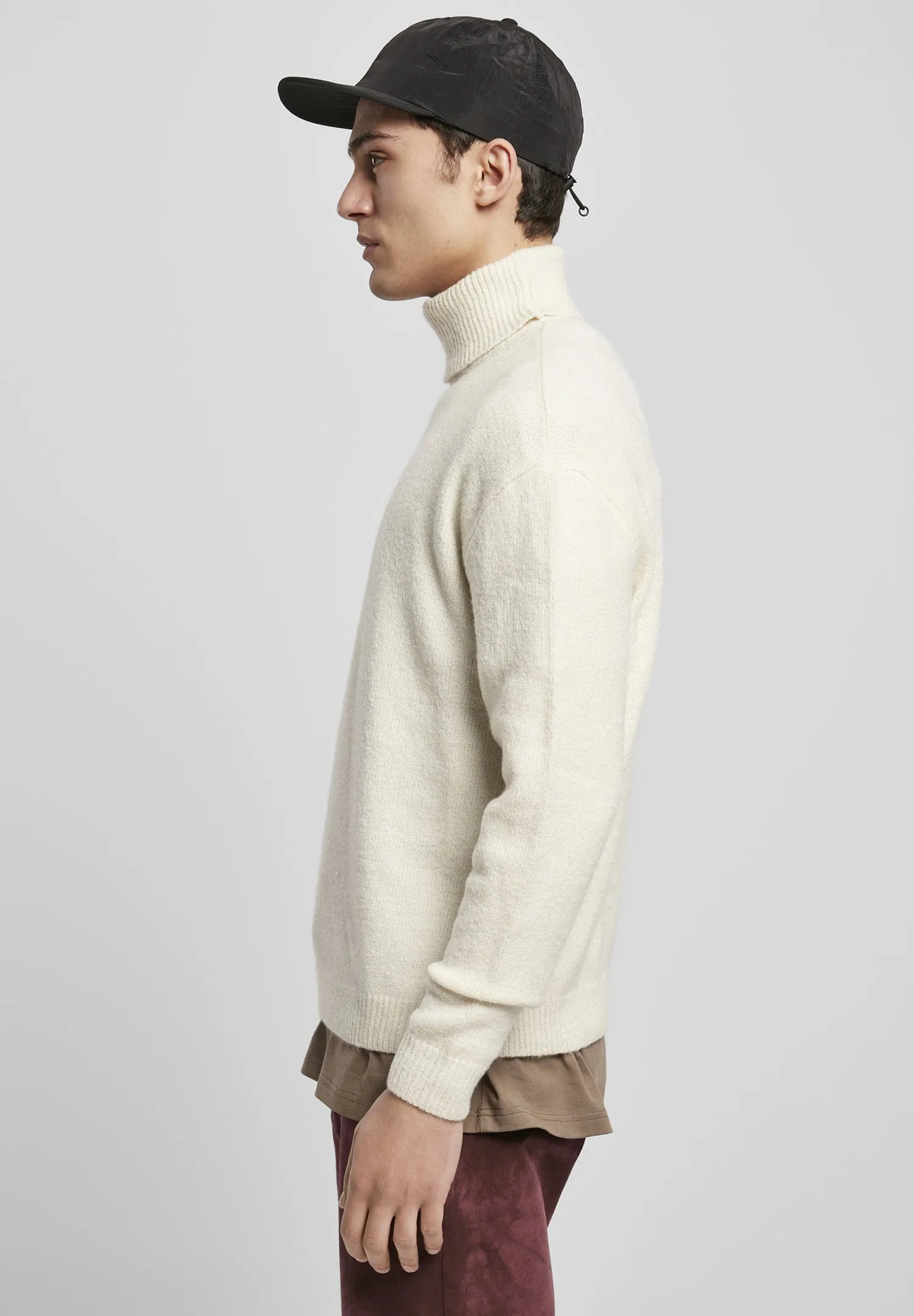 OVERSIZED ROLL NECK SWEATER - Maglione