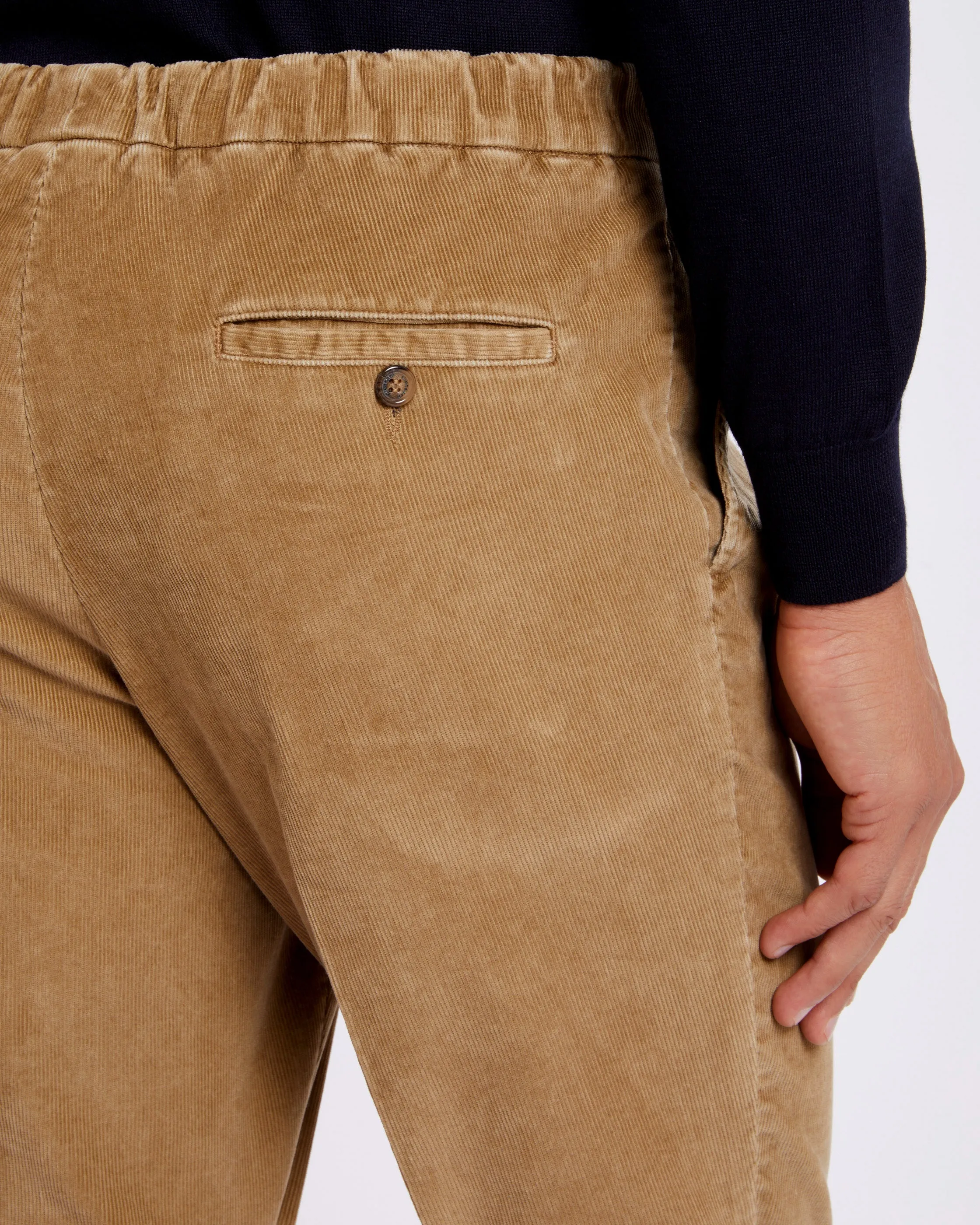 Pantalone chino con coulisse in velluto millerighe a costa fine pesante beige marrone terra di Siena straight fit