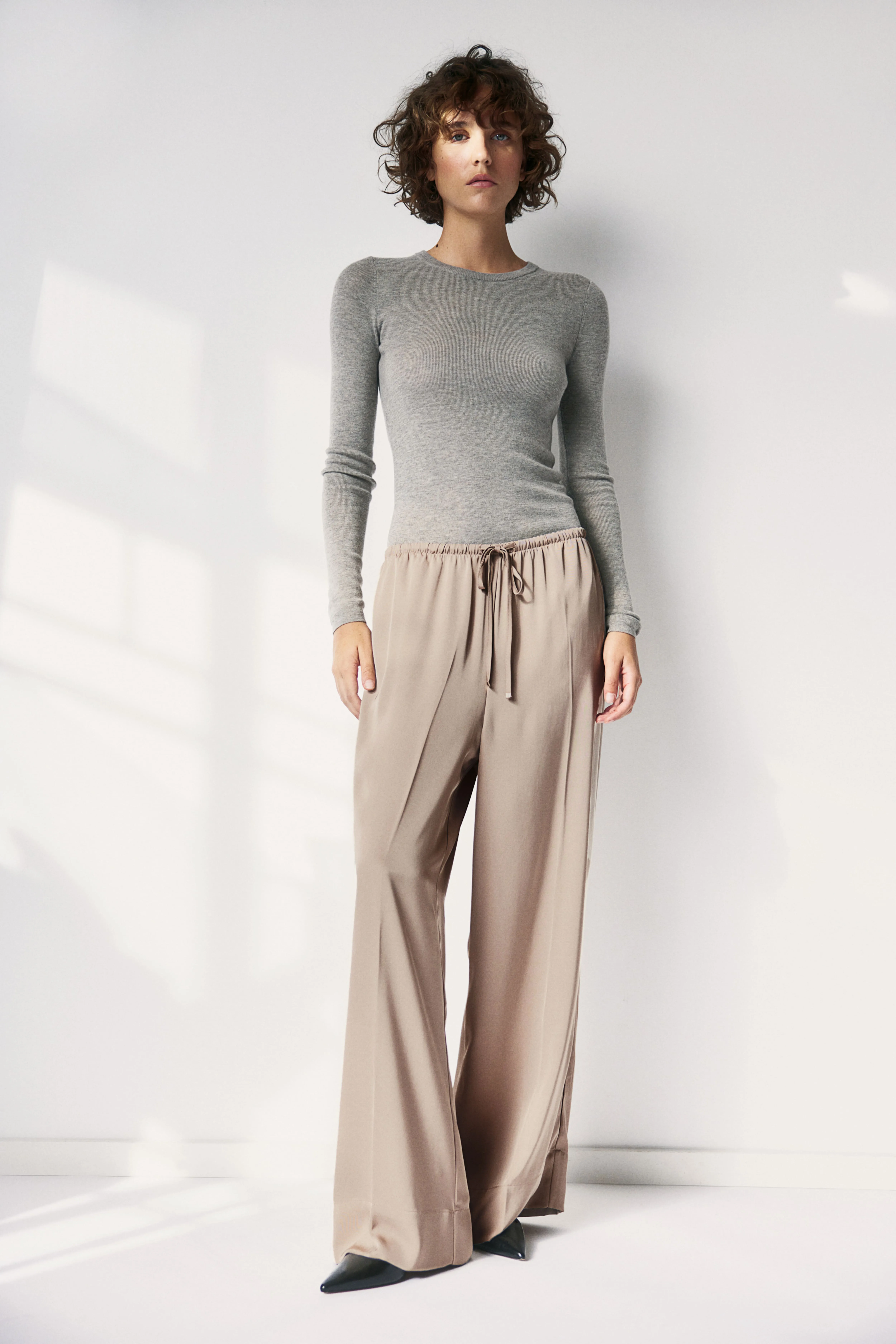 Pantaloni ampi con coulisse