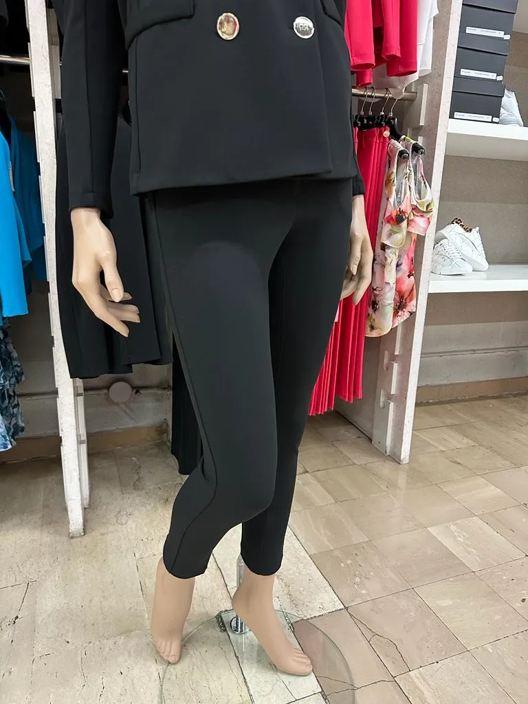 Pantaloni RINASCIMENTO in crêpe con tasca alla francese Tinta Unita su base Nera disponibili anche con Giacca in coordinat