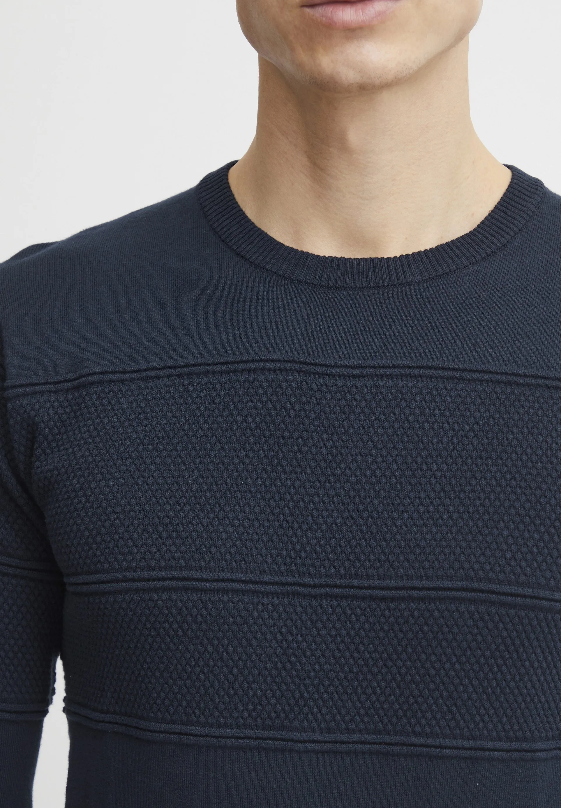 PRYANNIS FEIN O-NECK - Maglione