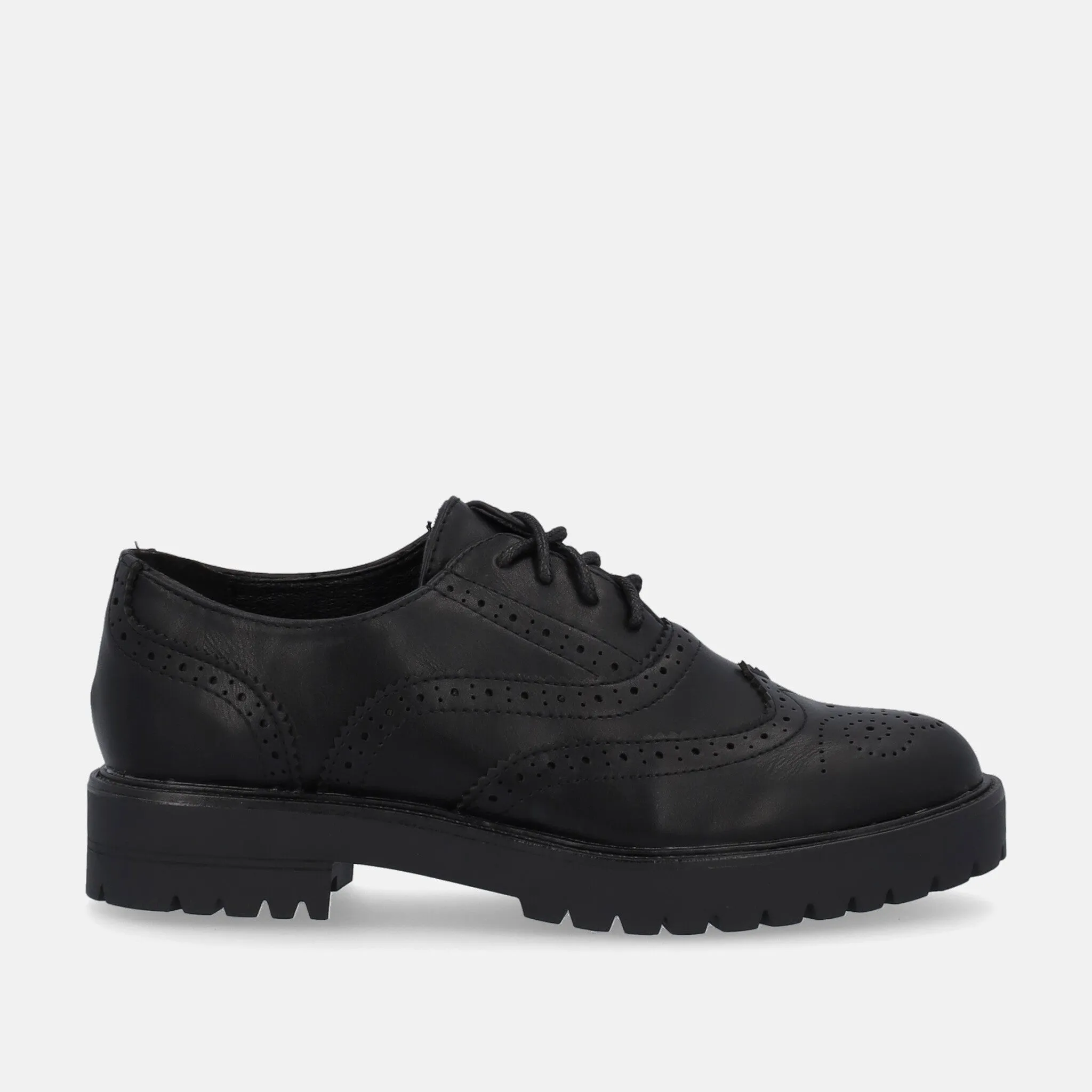 Scarpa elegante stringata