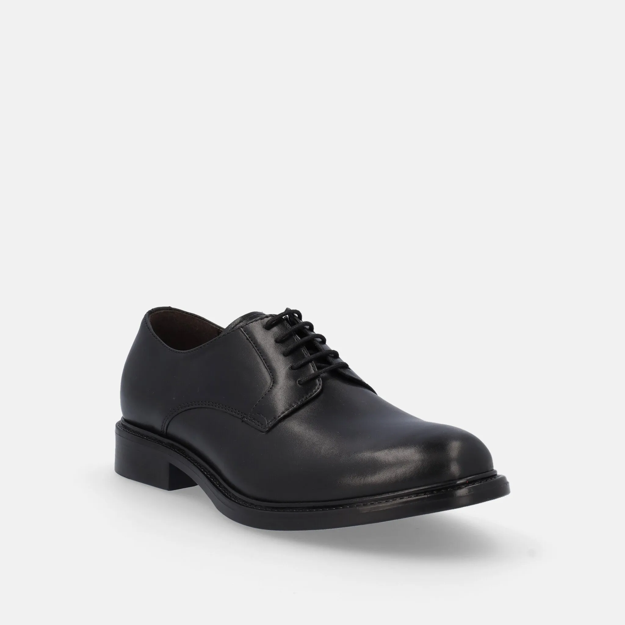 Scarpa stringata elegante