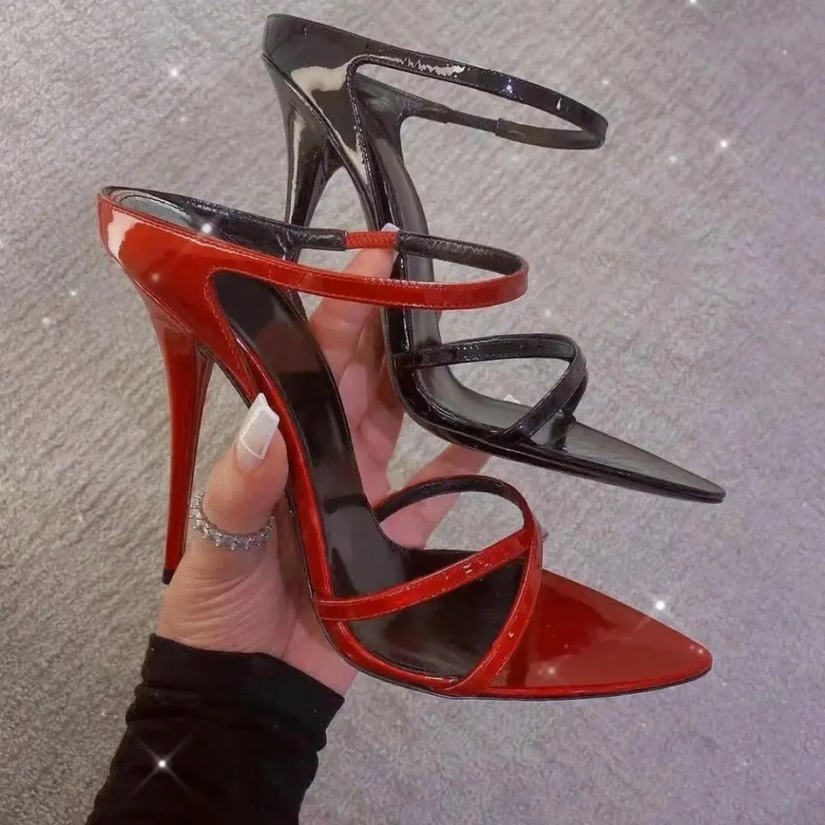 Scarpe da donna con tacco alto e sottile Décolleté con cinturino alla caviglia Sandali con cinturino incrociato Scarpe da donna