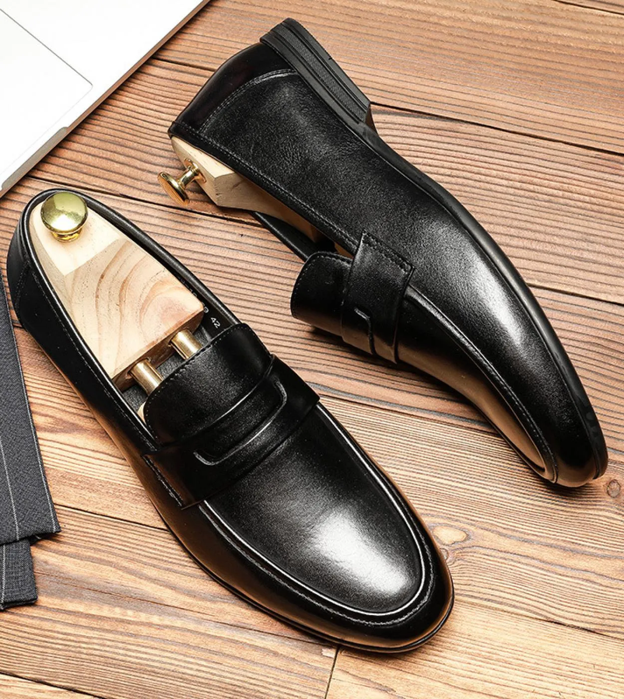 Scarpe eleganti in pelle Mocassini in pelle Scarpe eleganti da uomo Mocassini classici da uomo Lusso