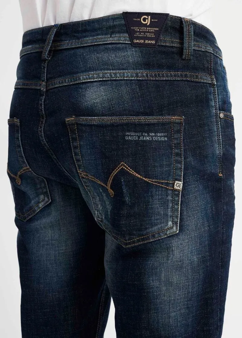 Skinny loose fit jeans