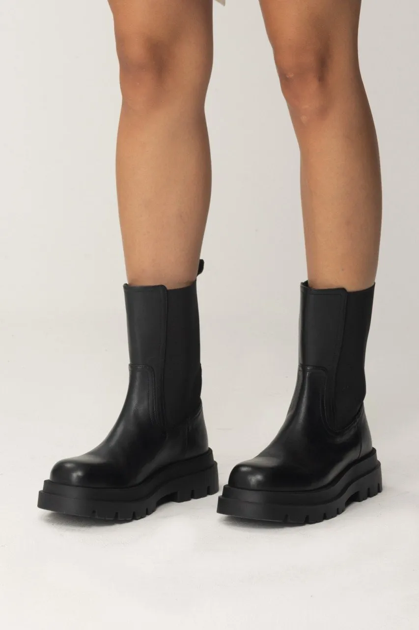 Stivaletti chelsea con inserto elasticato Nero