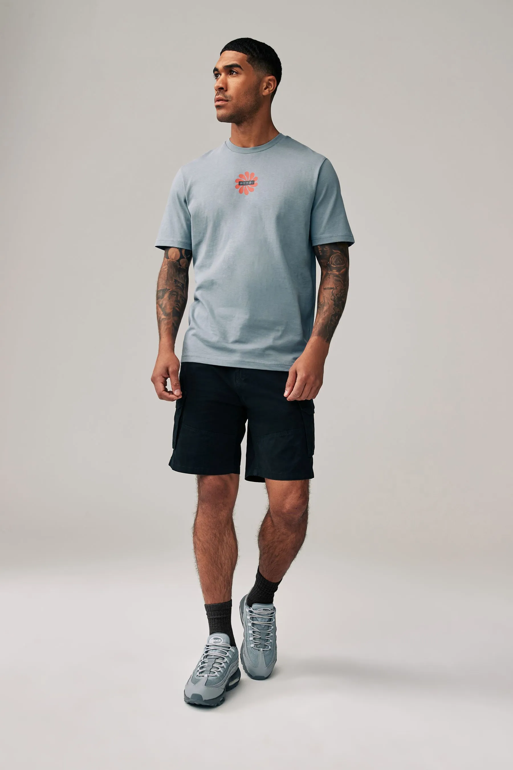 T-shirt comoda con stampa giapponese Stampa sul retro