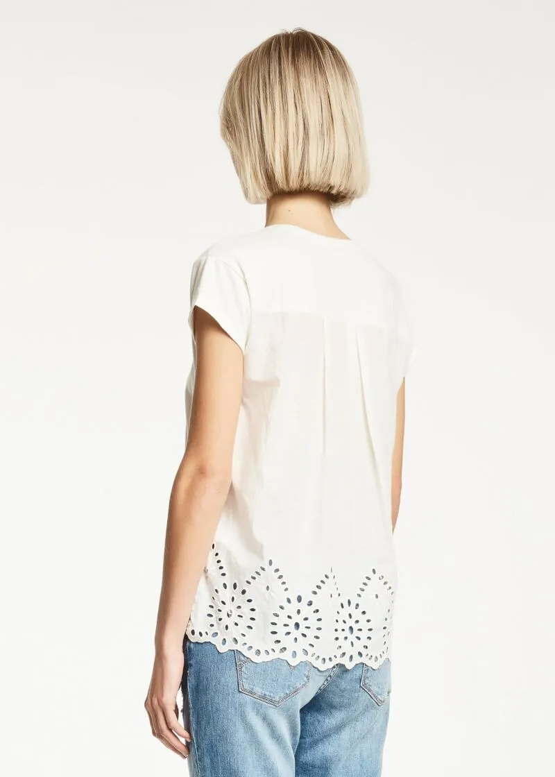 T-shirt con scollo a V