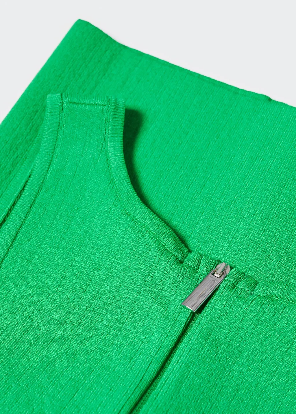 Top maglia a coste zip