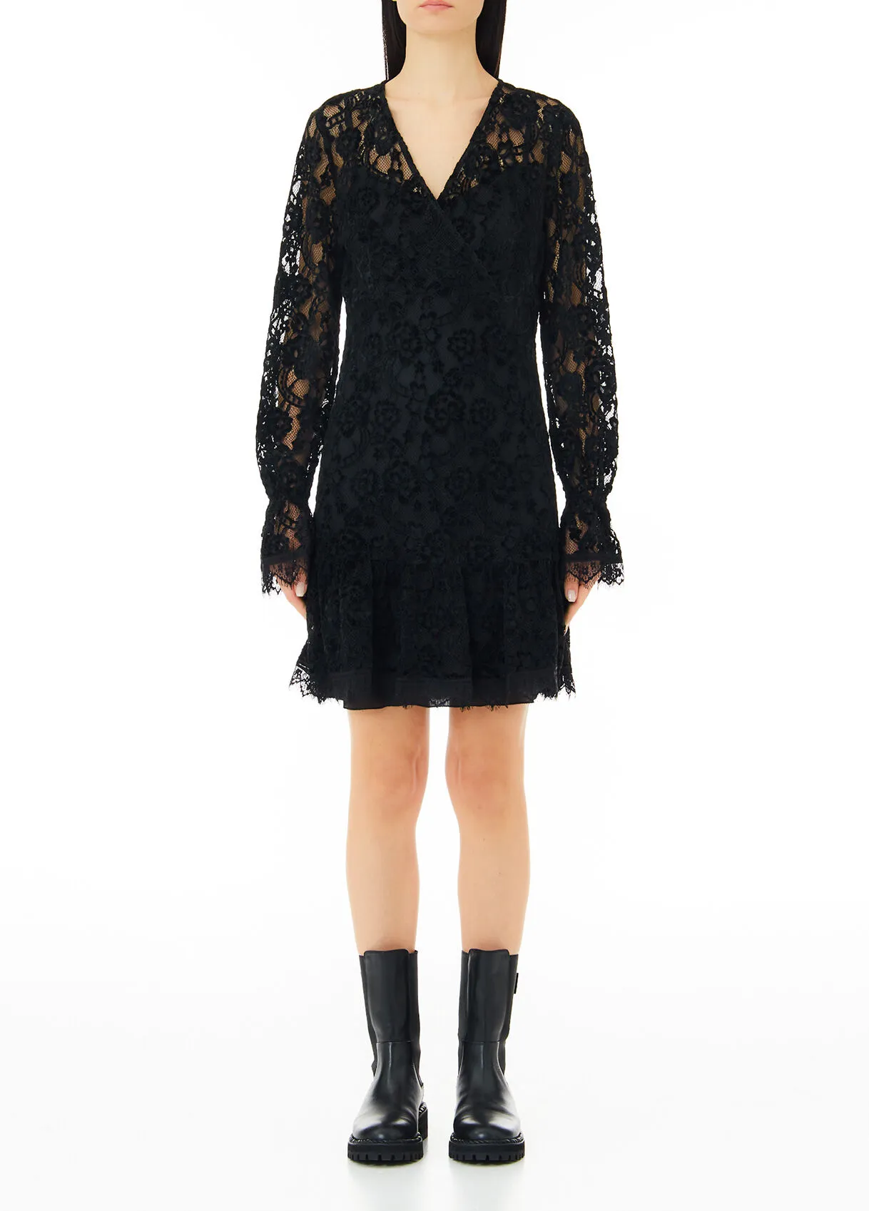 Vestito nero in pizzo