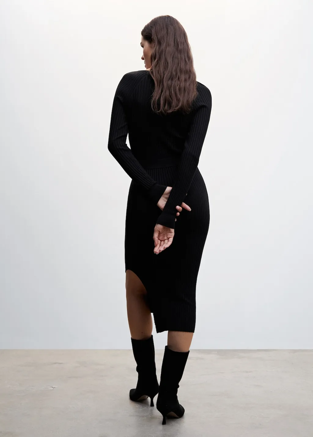 Vestito scollo a V